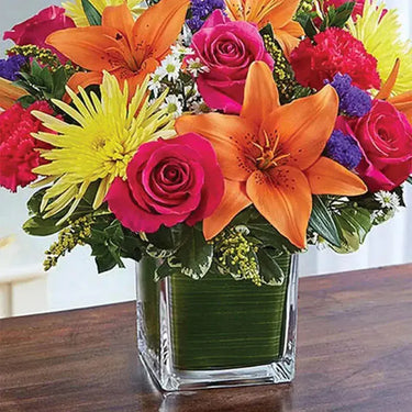 Mixed Flowers arrangement in vase
